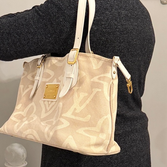 Louis Vuitton Tahitienne Cabas PM Monogram Canvas White Leather - Picture 15 of 16